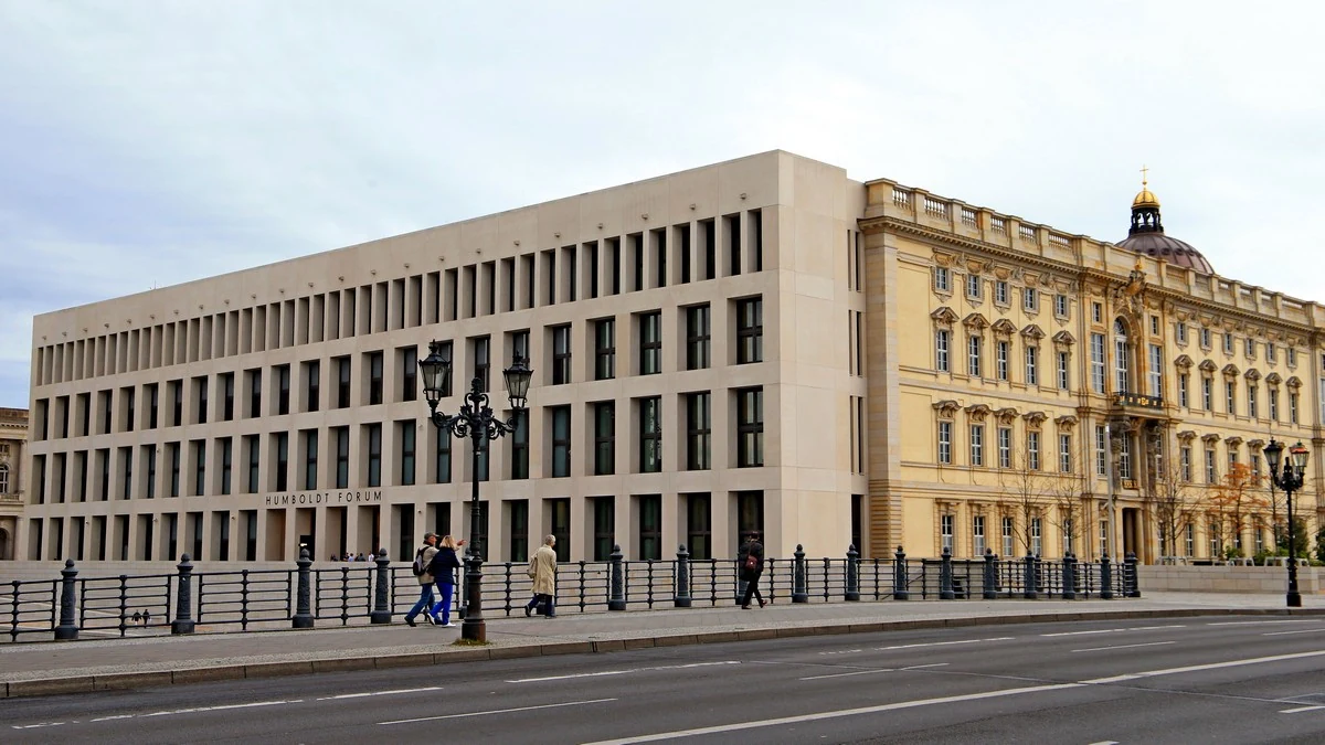 Der Apothekenflügel: Standortfoto, 04.10.2021