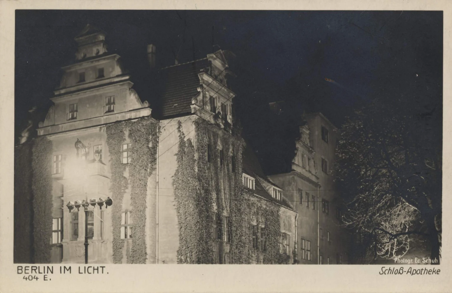 Historische Referenz · Schlossapotheke (um 1900)